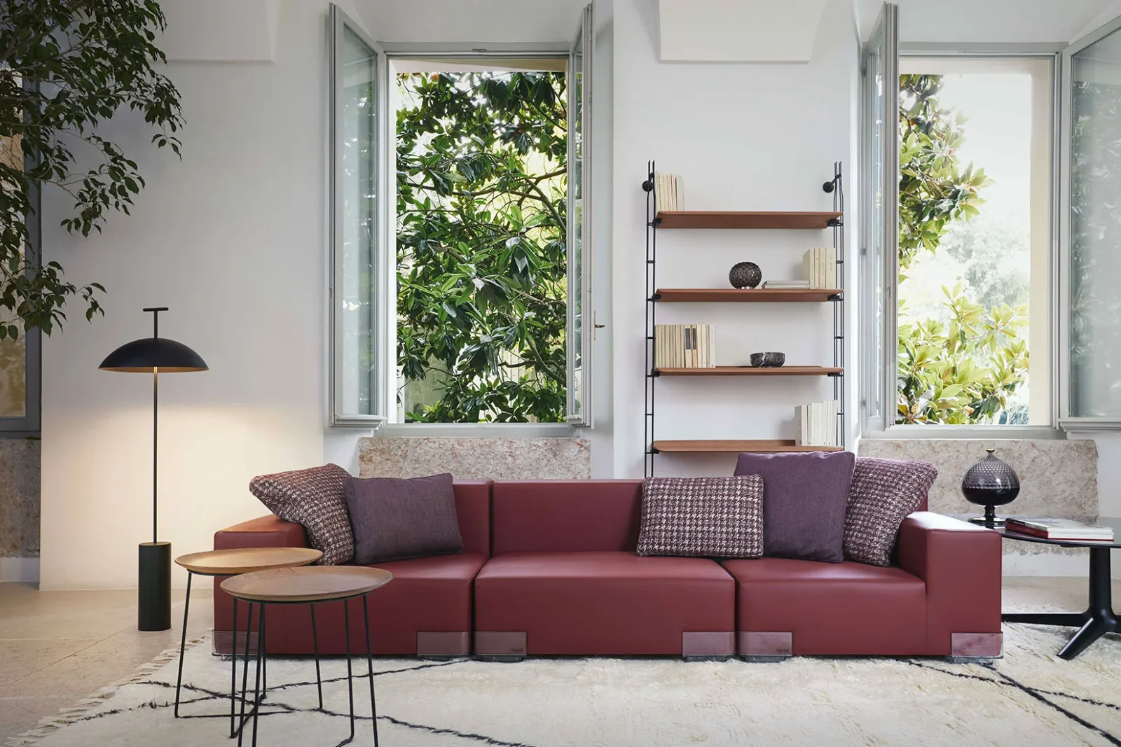 Kartell Adam Wood — модель в интерьере — изображение 5