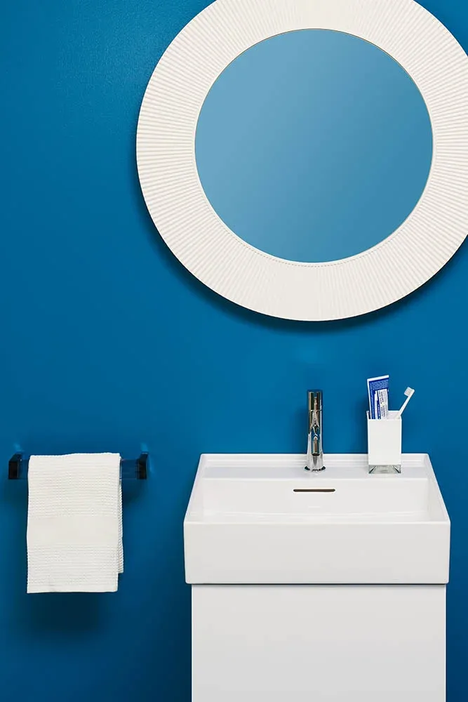 Kartell Rail — модель в интерьере — изображение 5