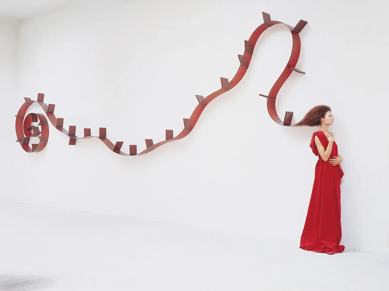 Kartell Bookworm — модель в интерьере — изображение 6