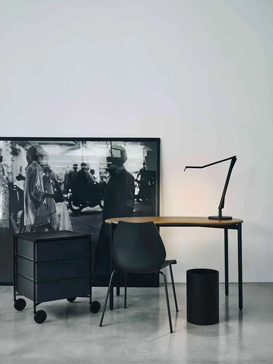 Kartell Mobil — модель в интерьере — изображение 7