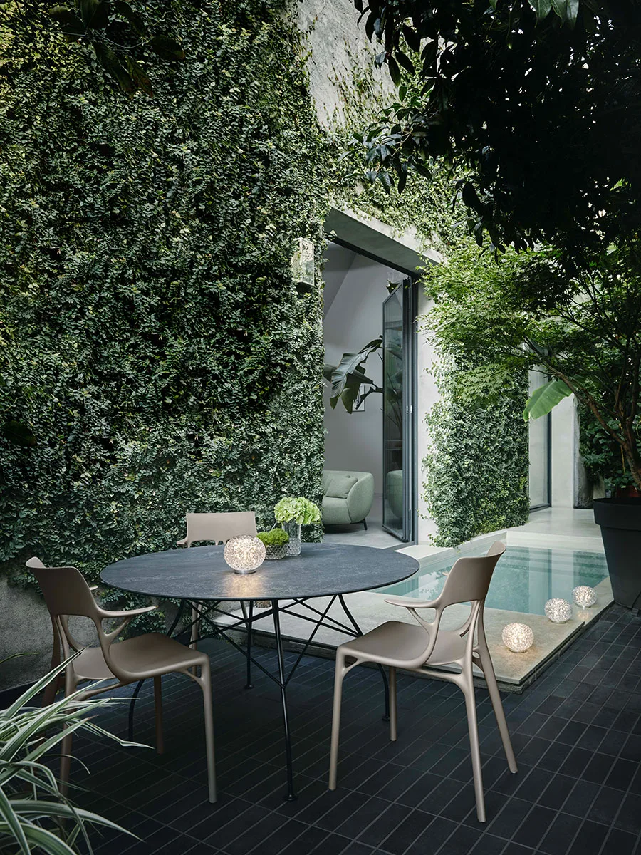 Kartell A.I. — модель в интерьере — изображение 3
