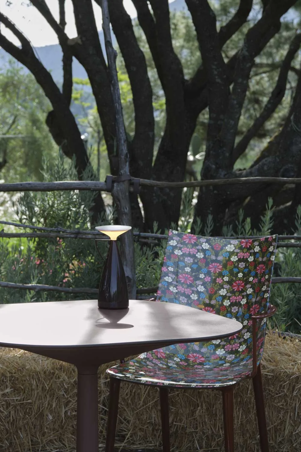Kartell Camomille — модель в интерьере — изображение 3