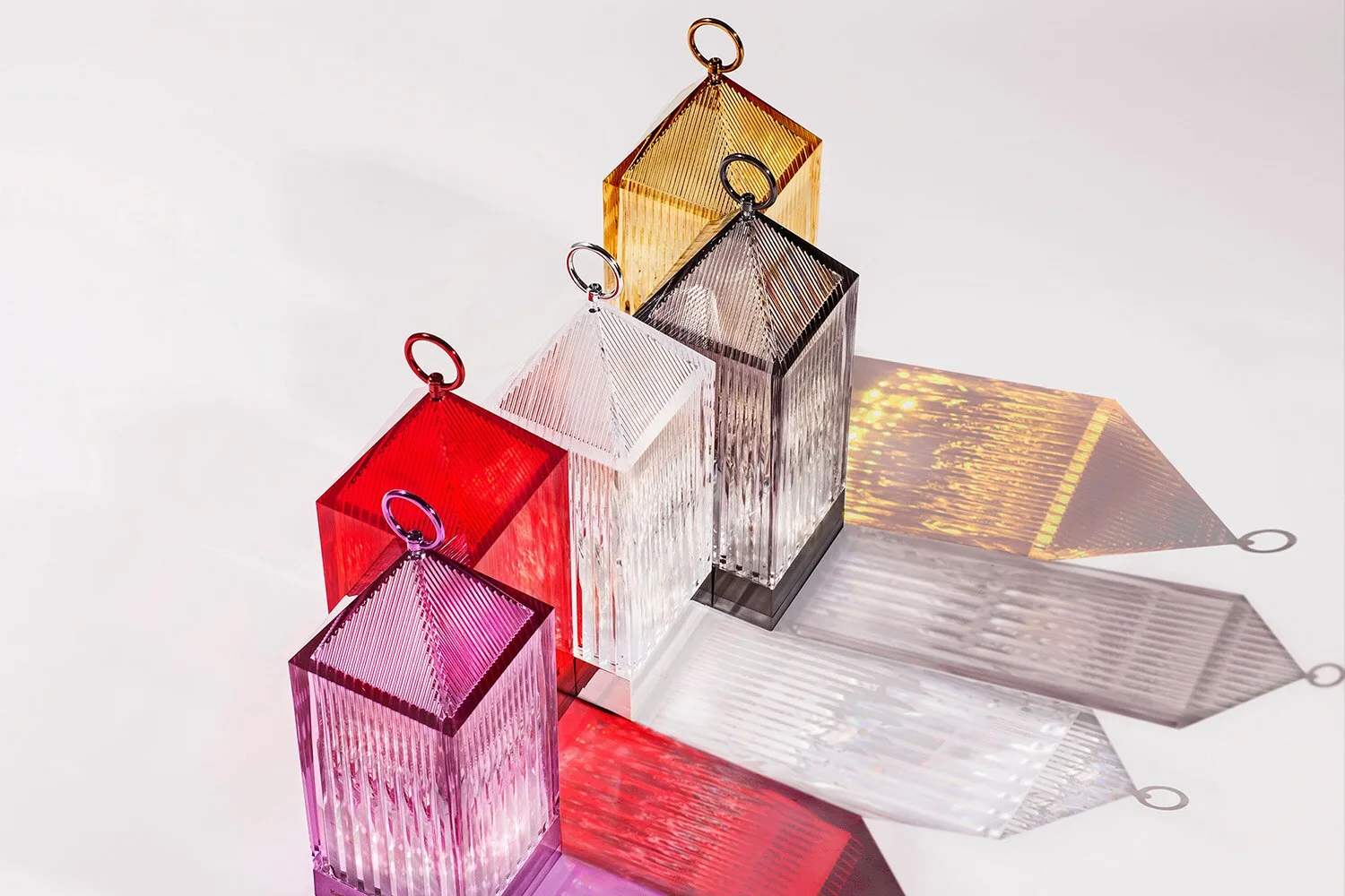 Kartell Lantern — модель в интерьере — изображение 8