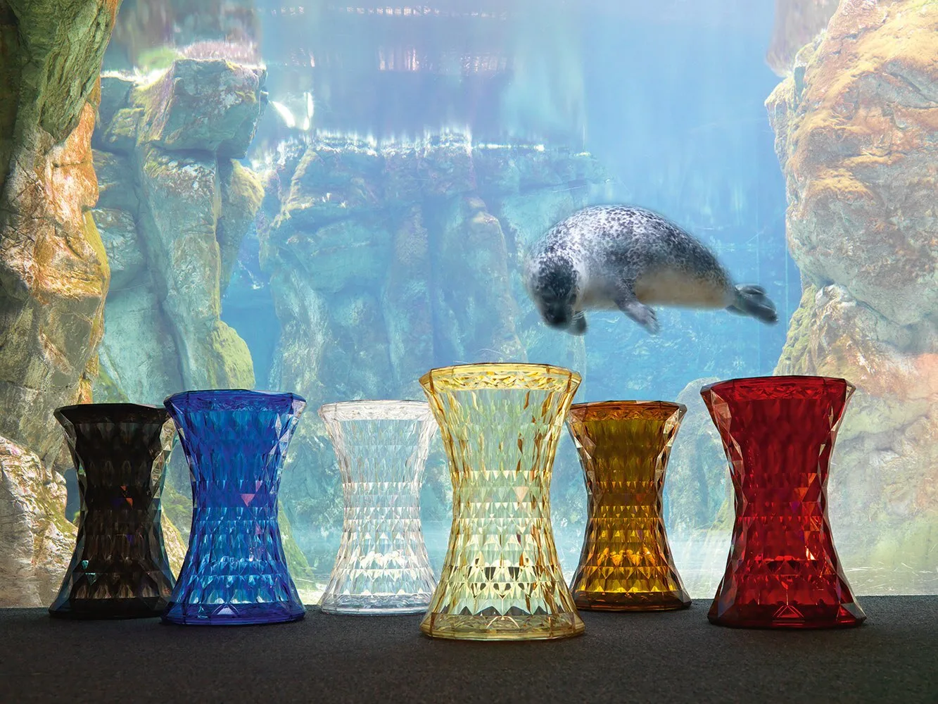 Kartell Stone — модель в интерьере — изображение 5