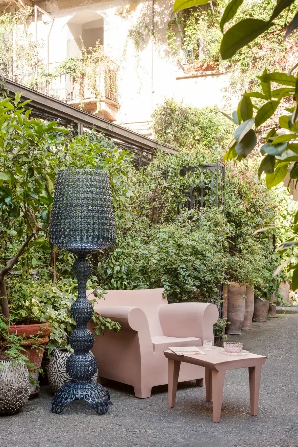 Kartell Bubble Club — модель в интерьере — изображение 5