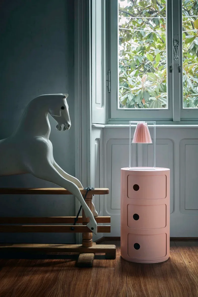 Kartell Light-Air — модель в интерьере — изображение 3