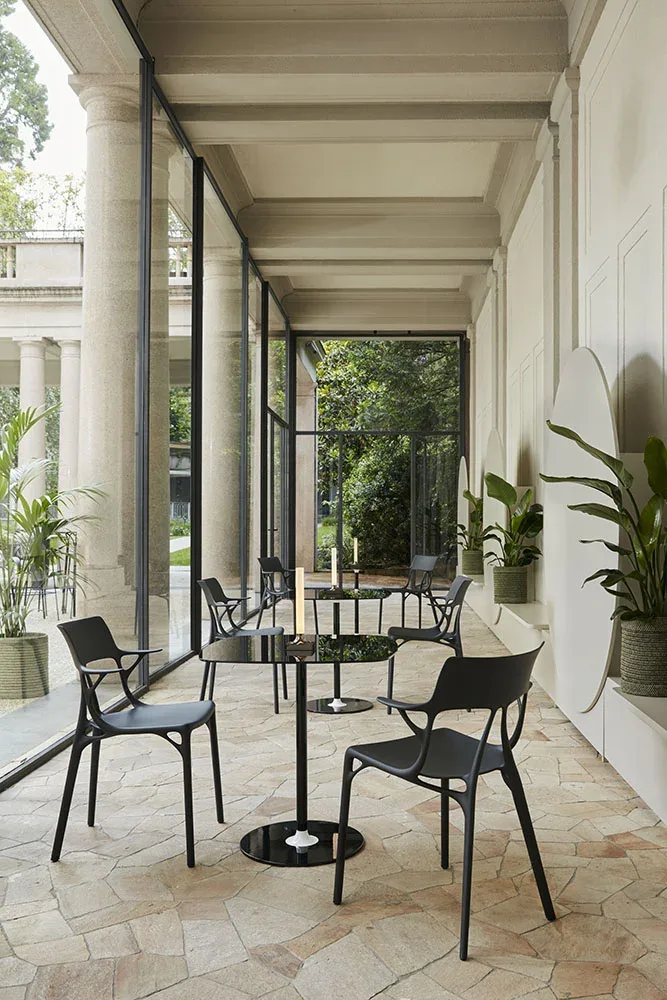 Kartell Thierry Bistrot — модель в интерьере — изображение 2