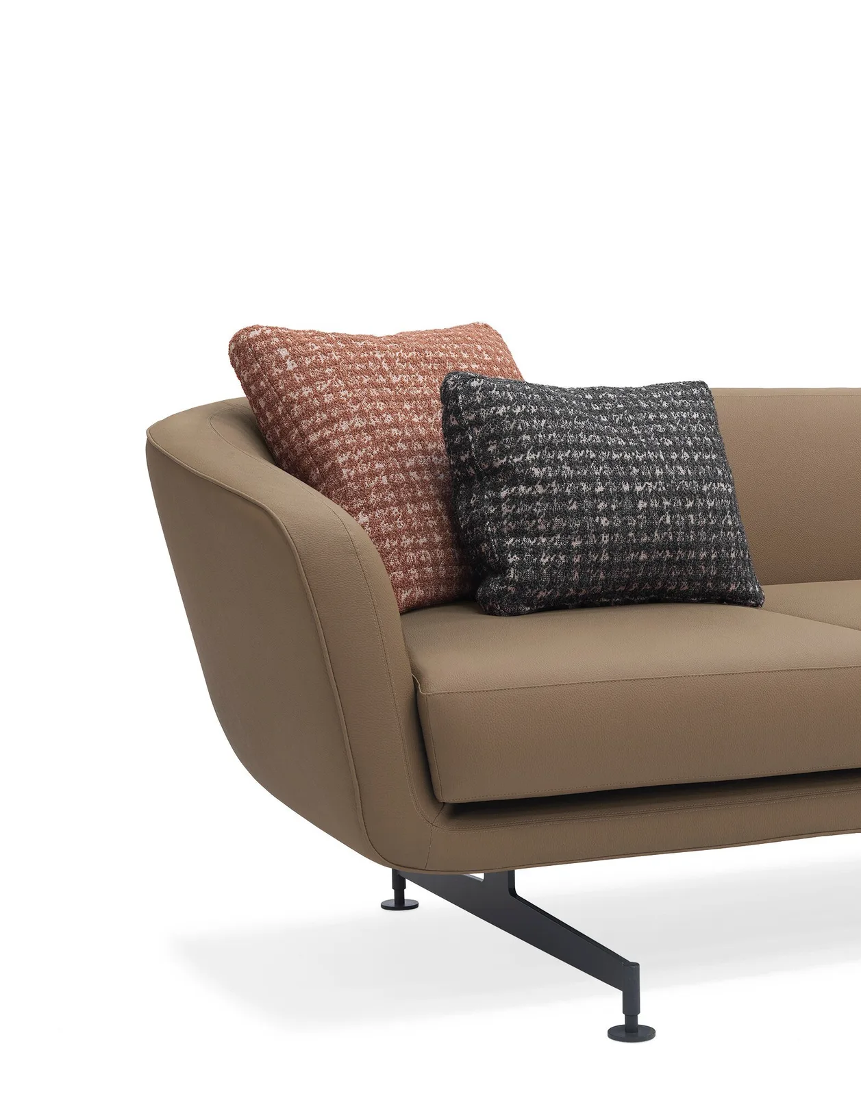 Диван Betty (бежевая экокожа) трехсекционный Kartell, арт. D7016/TP — изображение товара 2