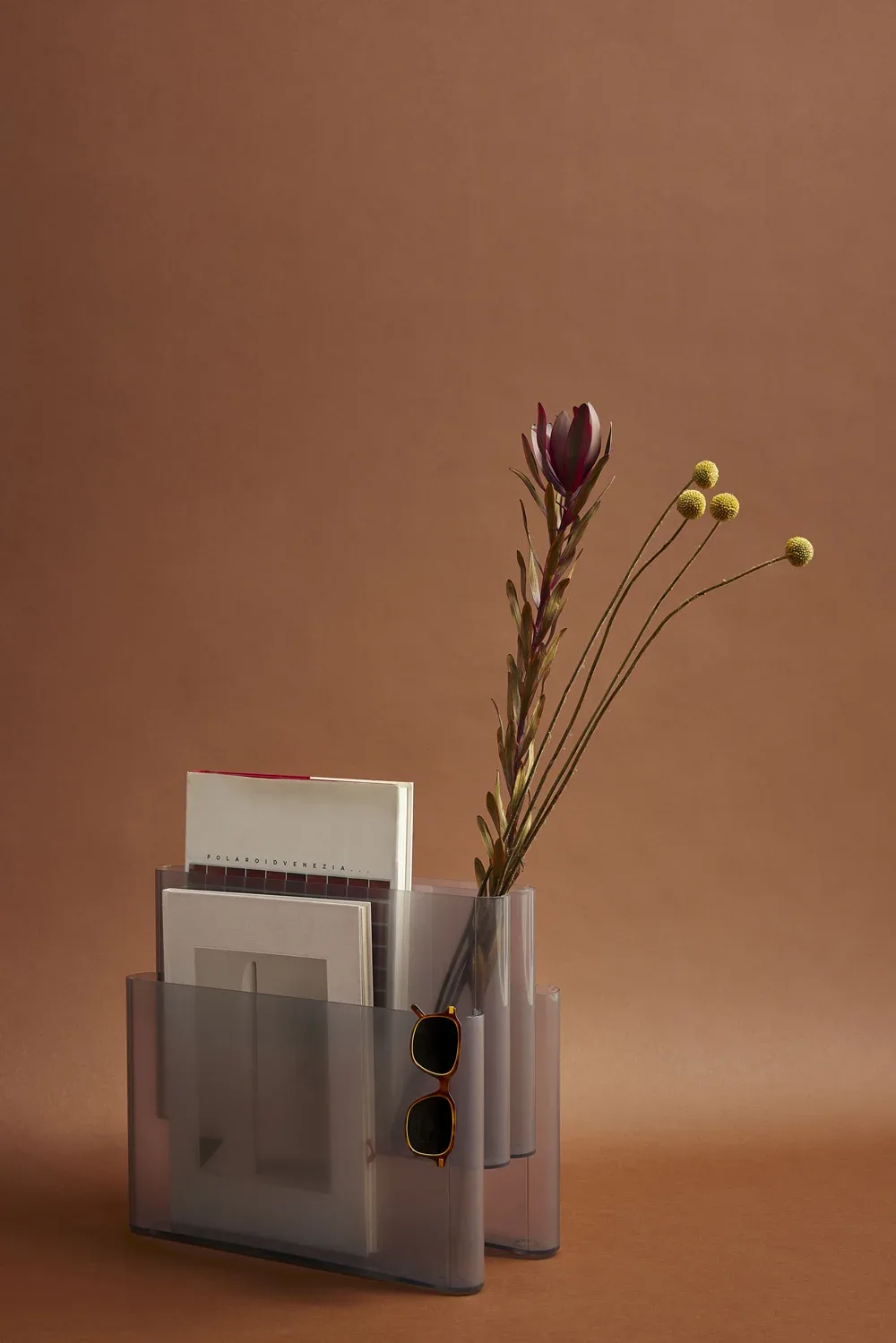 Kartell Portariviste — модель в интерьере — изображение 1