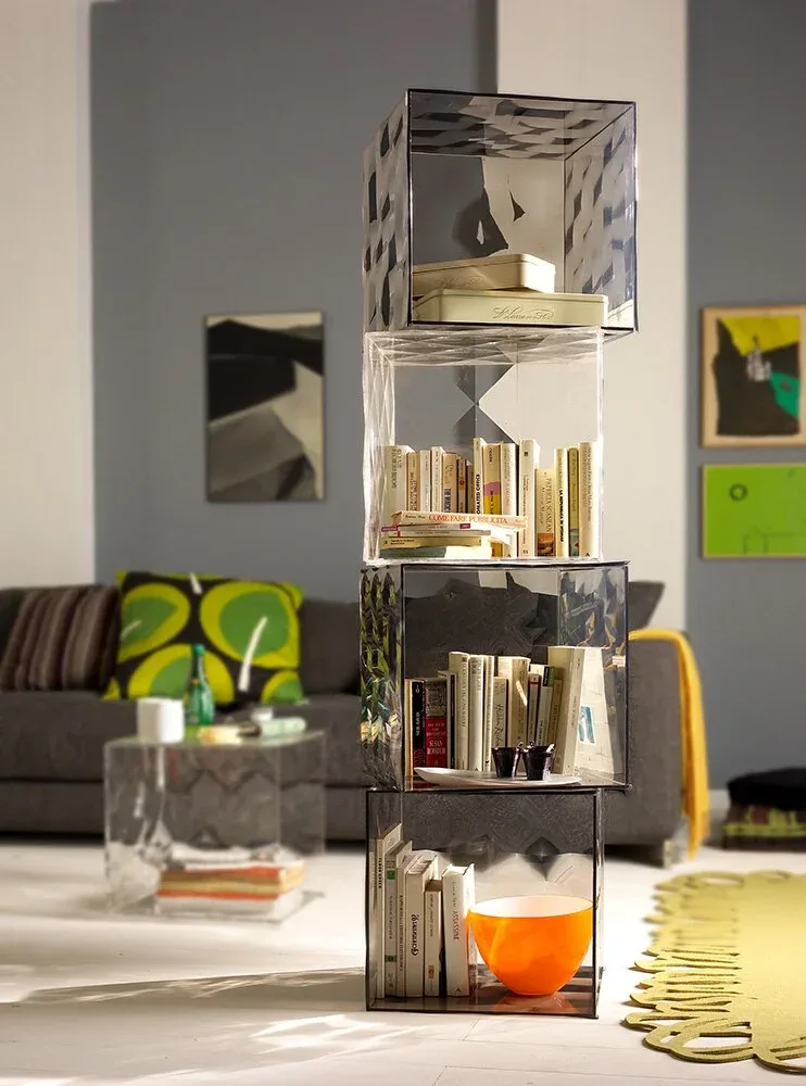 Kartell Optic — модель в интерьере — изображение 3