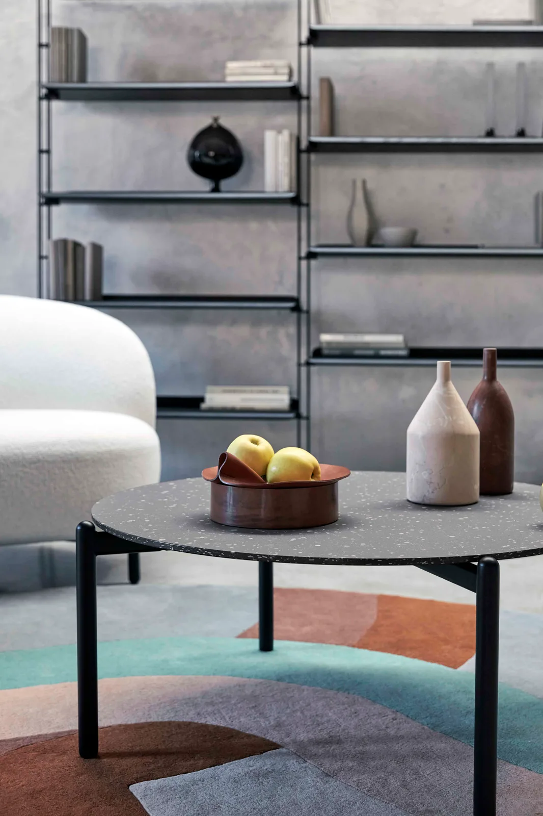 Kartell Undique — модель в интерьере — изображение 5