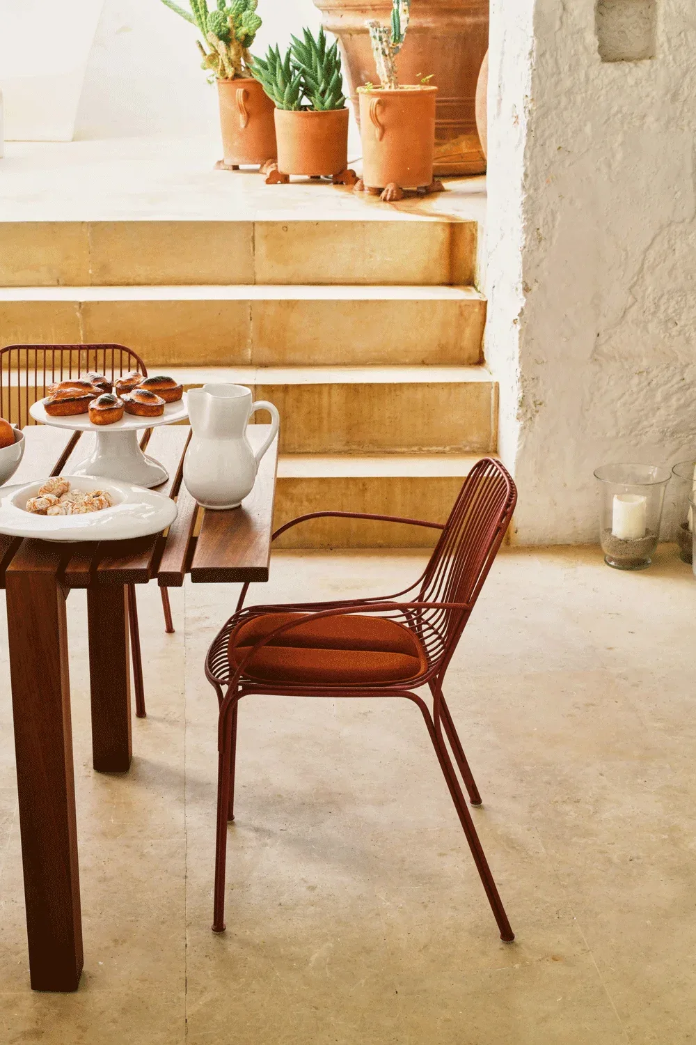 Kartell Hiray — модель в интерьере — изображение 12