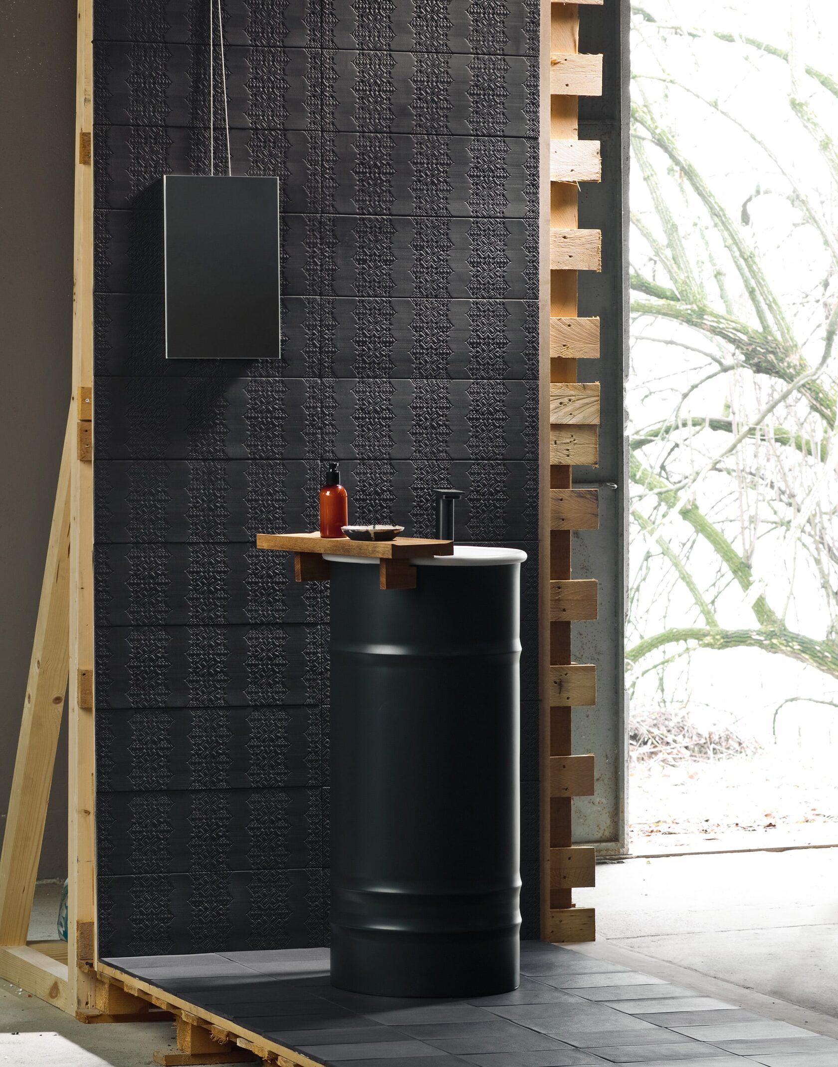 Mutina Bas-Relief — изображение 11