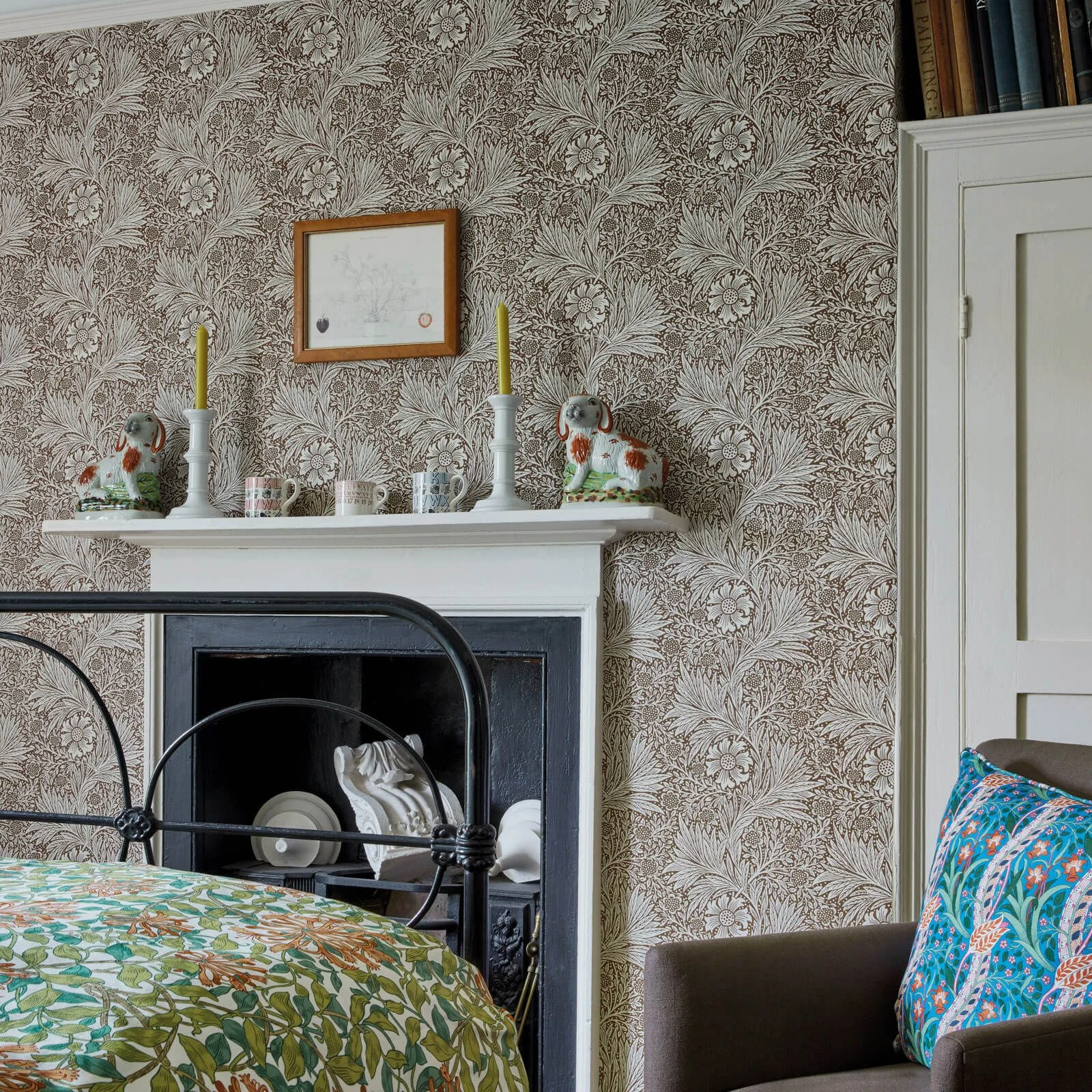 Morris & Co. Queen Square Wallpapers — изображение 3