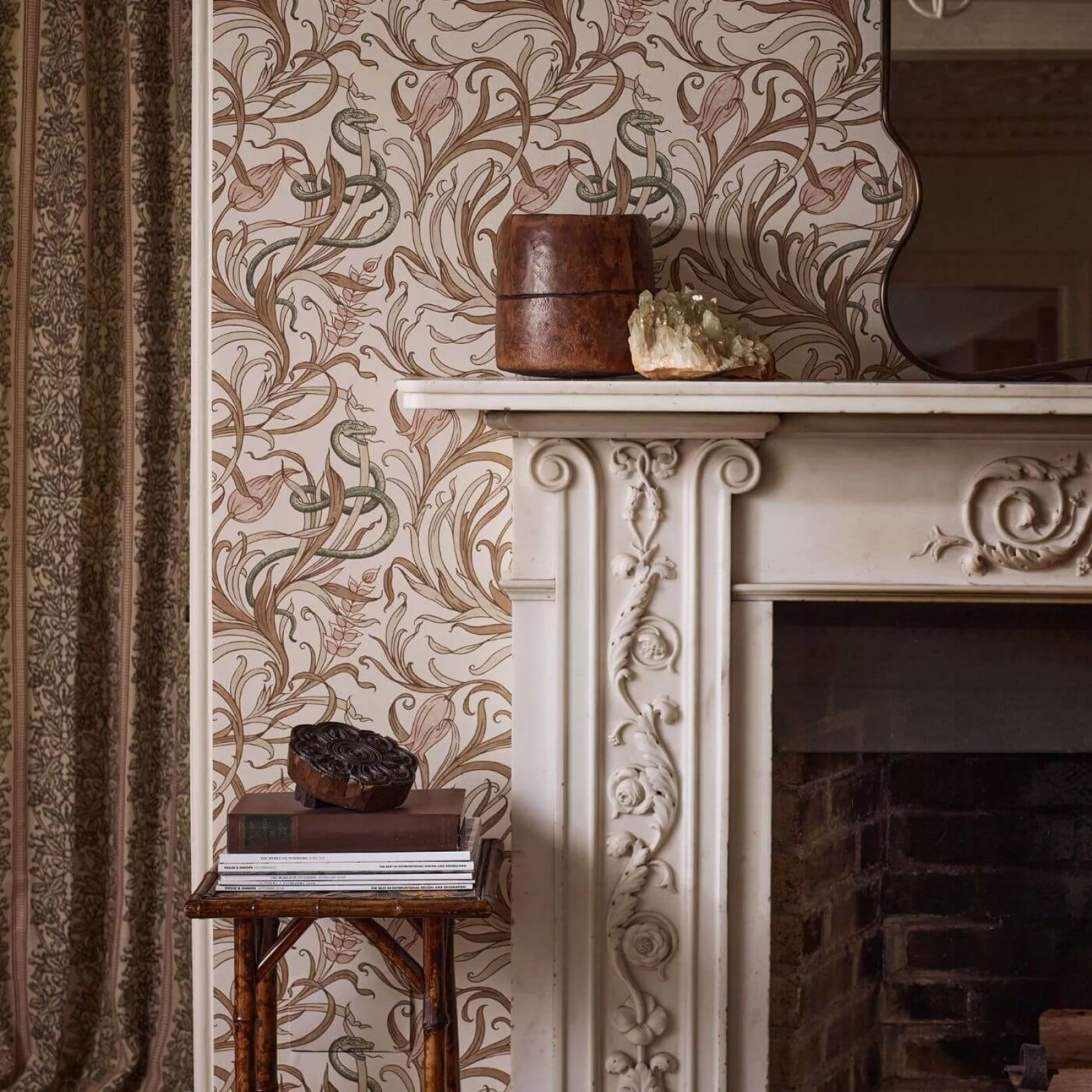 Morris & Co. Voysey House Volume I Wallpapers — изображение 37