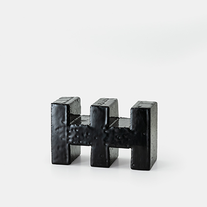 Nero 029 Mutina, Brac