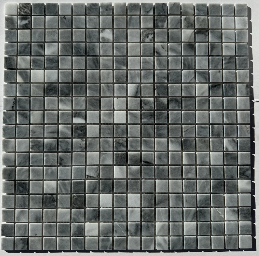 PIX 334 Ice Grey, чип 15х15 мм, сетка 305х305х4 мм, Полированная Pixel, Мрамор