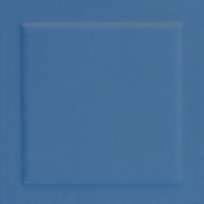 Blu Bardelli, Play