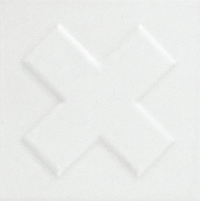 Bianco Bardelli, Play