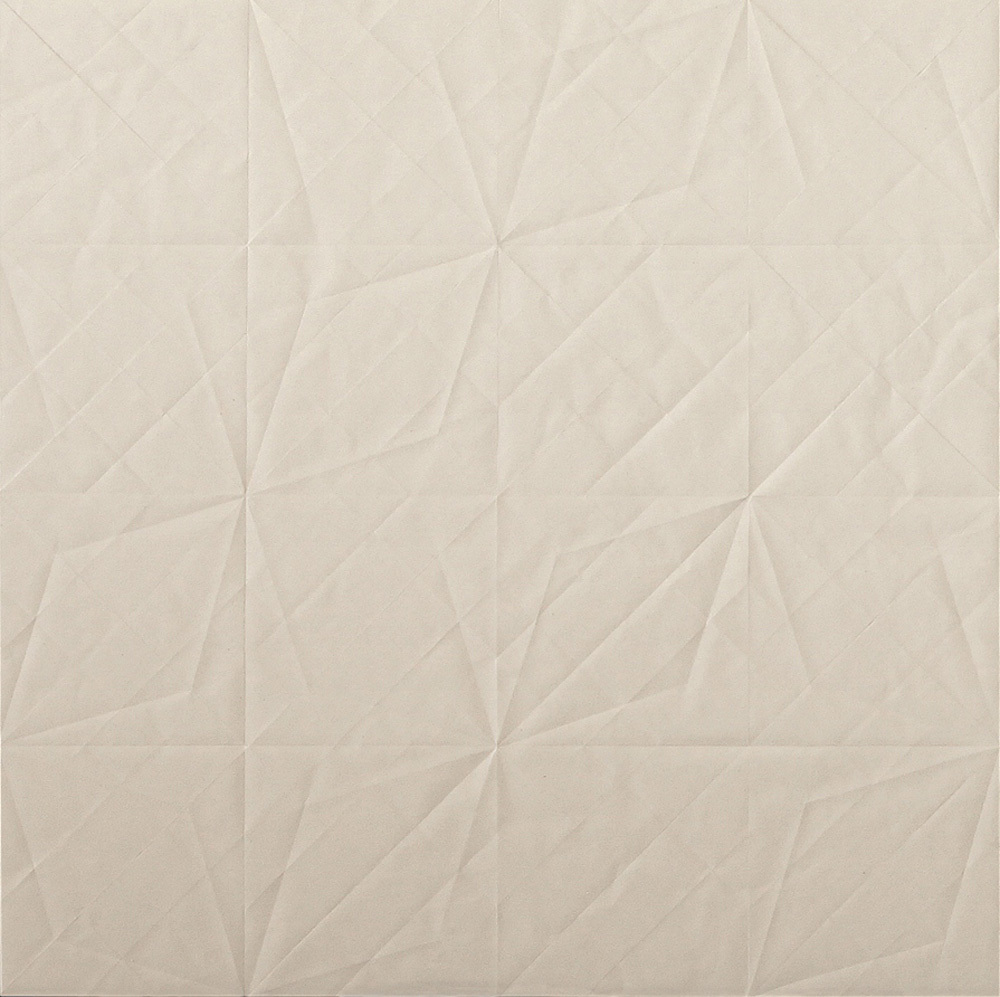 Maxifolded Mutina, Folded