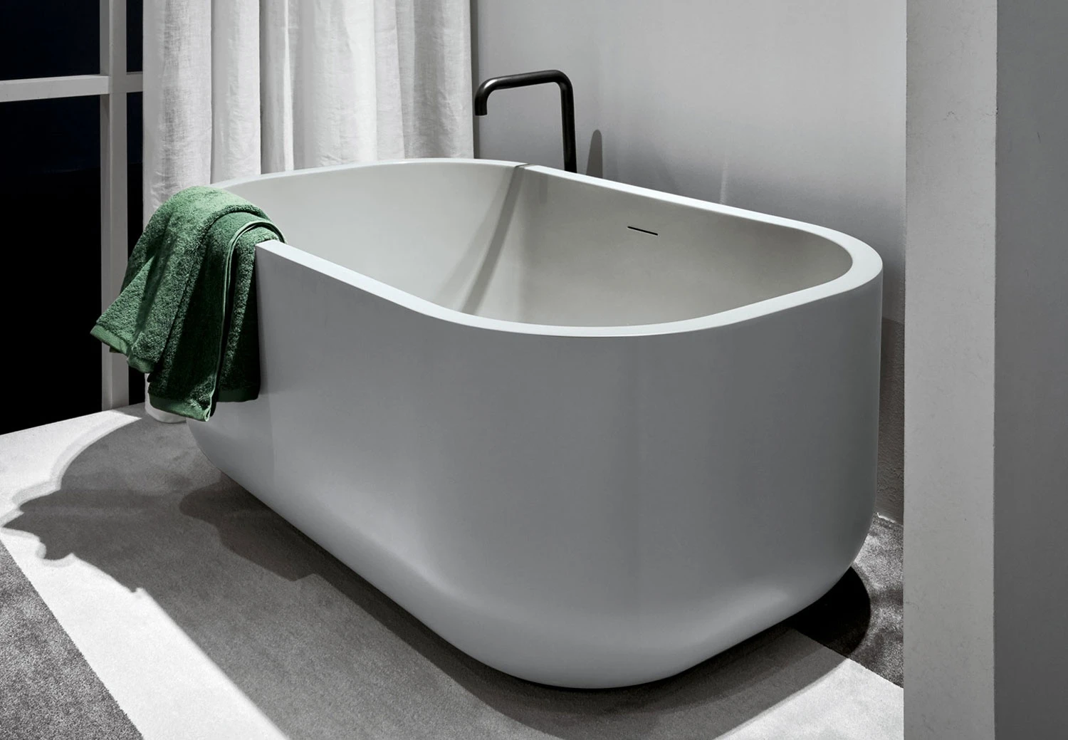 Dafne ванна из Solid Surface Cielo, Arcadia