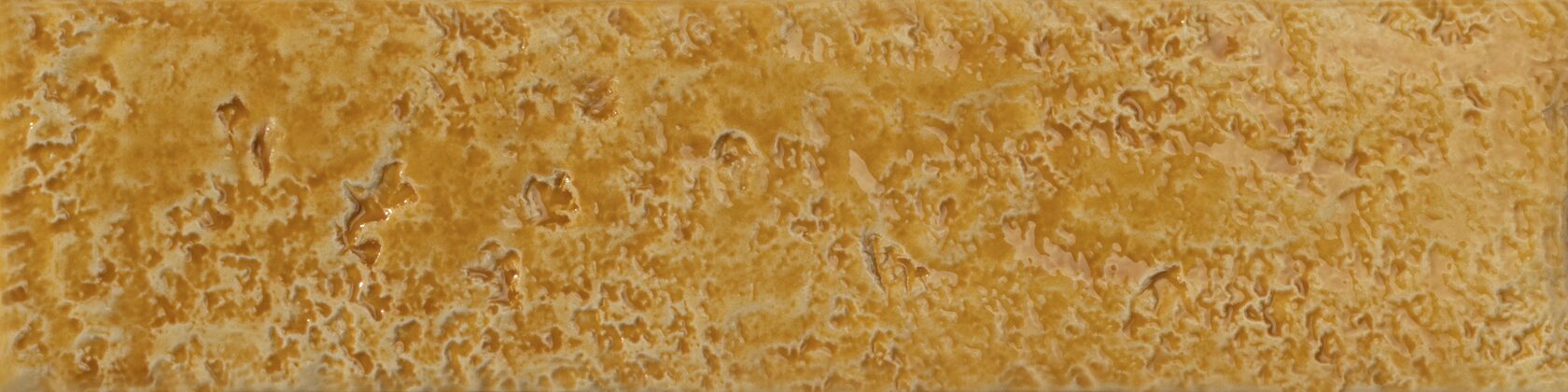 Giallo Tonalite, Gamma