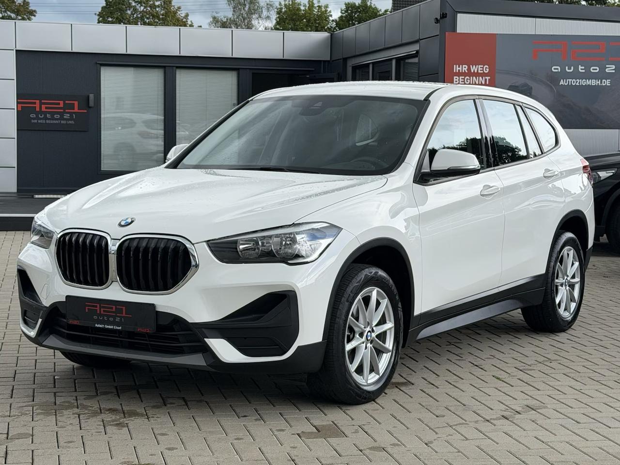 BMW X1 sDrive 18i, фото 2