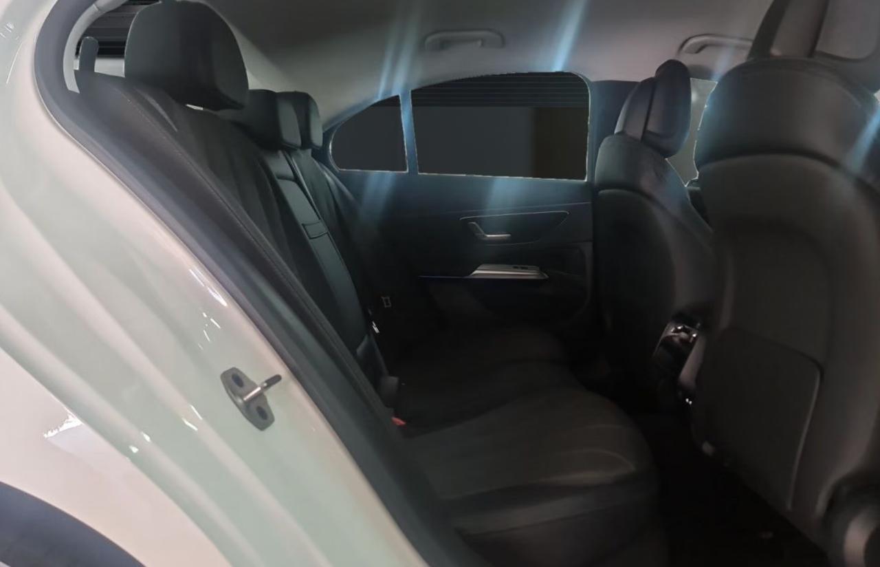 Mercedes-Benz E 200, фото 7