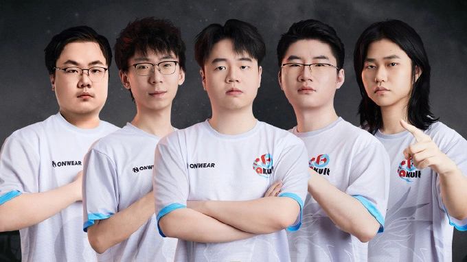 Yakult Brothers распустили состав Tearlaments, JT- сменил Yang в основном составе