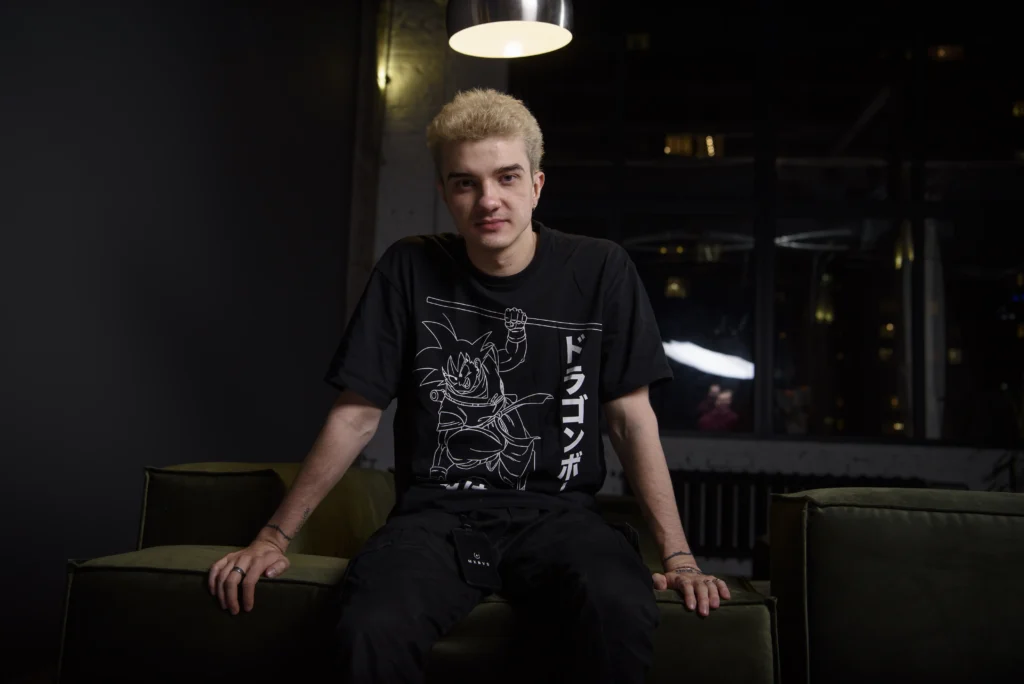 ALOHADANCE: «Что бы вы в интернете ни делали, вы будете в основном сталкиваться с обилием негатива»