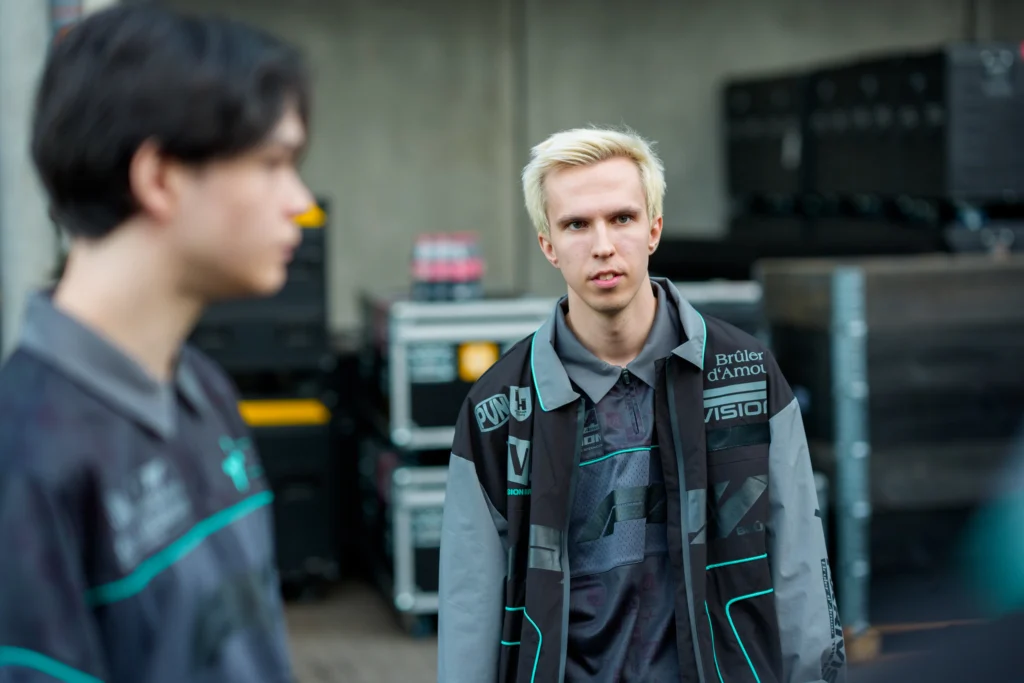 Кого пригласят на TI15? Кажется, без PARIVISION, но с MOUZ