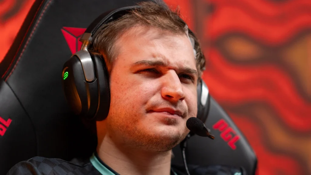 Lorenof заявлен за MOUZ на отборочные к BLAST Slam VII