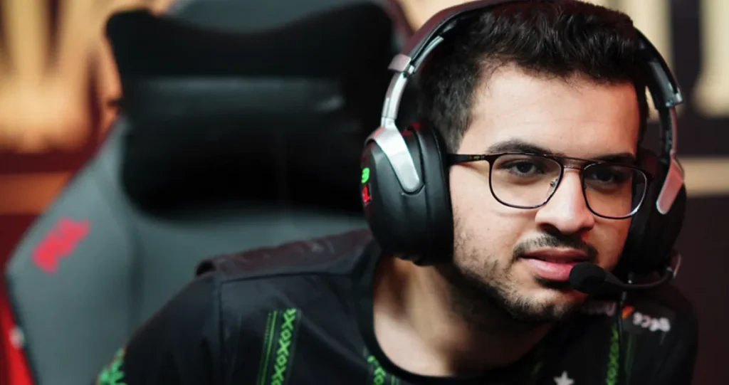 Ahilles об ATF в Yellow Submarine: «Респект, что он такой истинный фанат Dota 2, что ему наплевать, где и с кем»