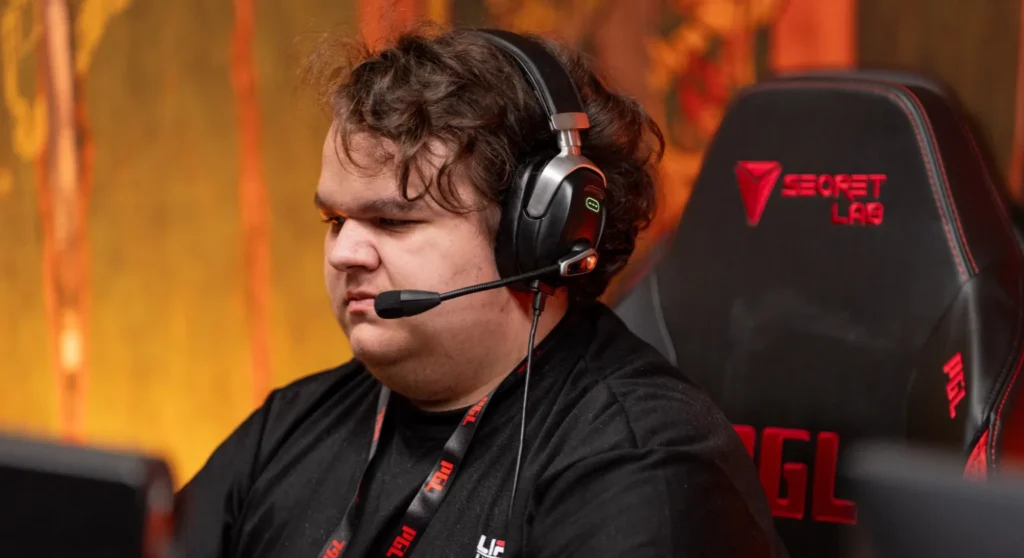 Mangekyou назвал лучших героев для поднятия MMR на каждой роли в патче 7.41а