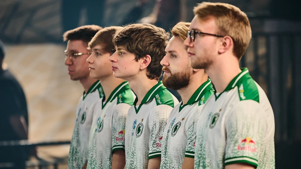 Kyousuke сыграл уже больше 100 карт за Falcons. Чего команда реально добилась?