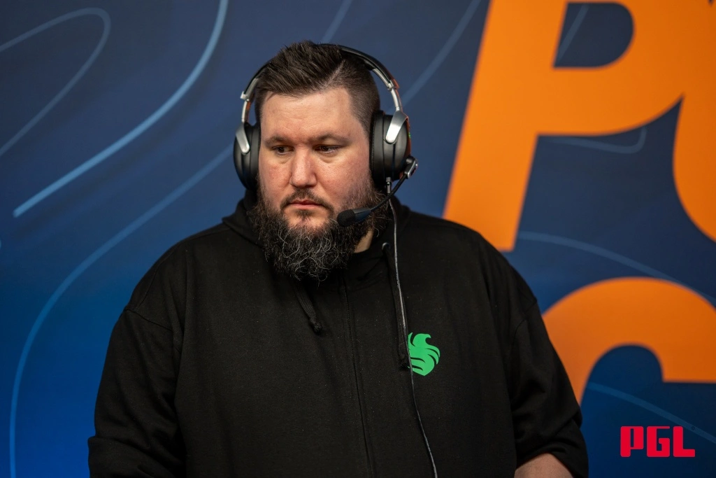 Kyousuke сыграл уже больше 100 карт за Falcons. Чего команда реально добилась?