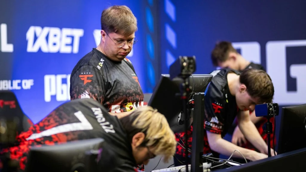 FaZe проиграла Inner Circle и вылетела с PGL Bucharest