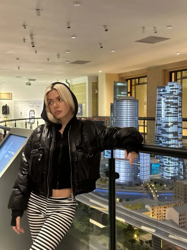 Что мы знаем про Аслана Шукашу? Молодой тиктокер из Казахстана резко завоевал популярность