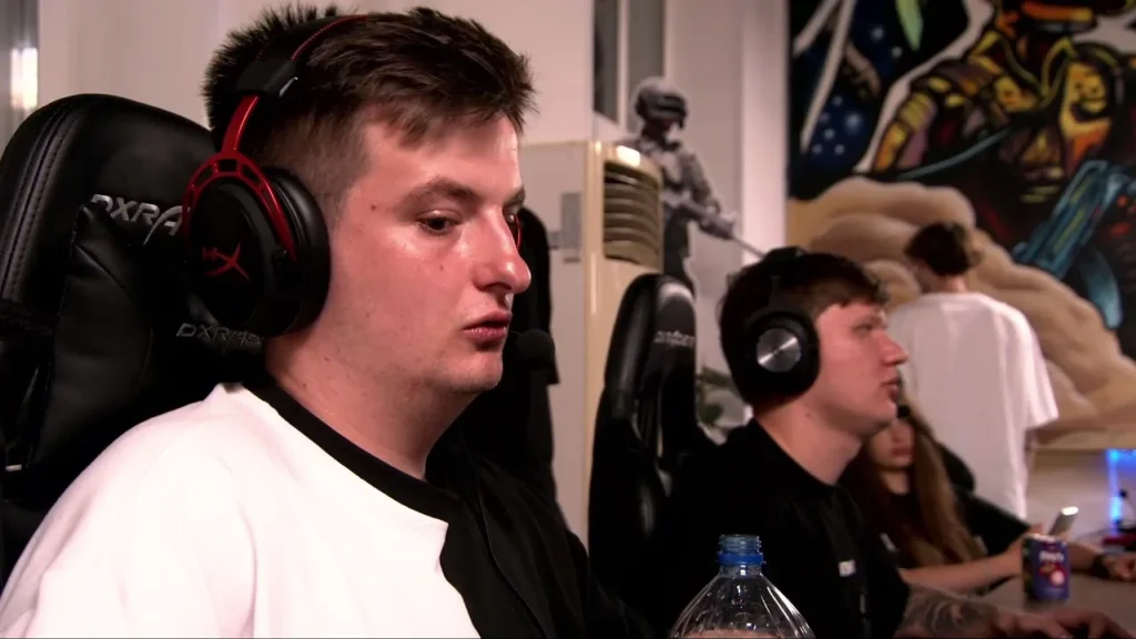 Zloy, S1mple и Iceberg уехали на двухмесячный буткемп в горы