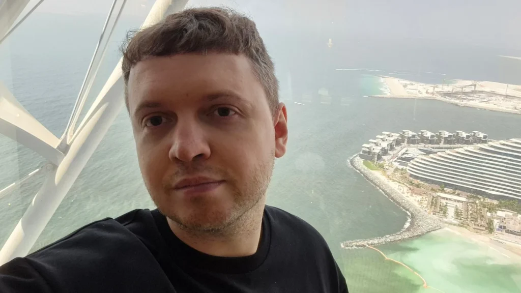 Папич: «Я на 100% уверен, что американцы никогда не были на Луне. Там колоссальные риски и деньги»