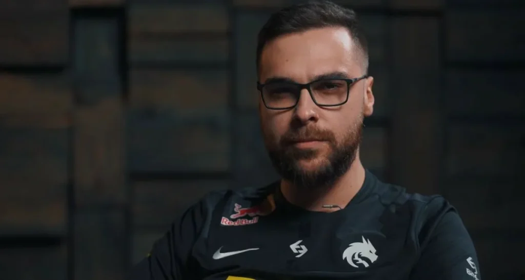 Striker о временной замене hally на S0tF1k: «Речь идет о выгорании, а не о каких-то проблемах со здоровьем»