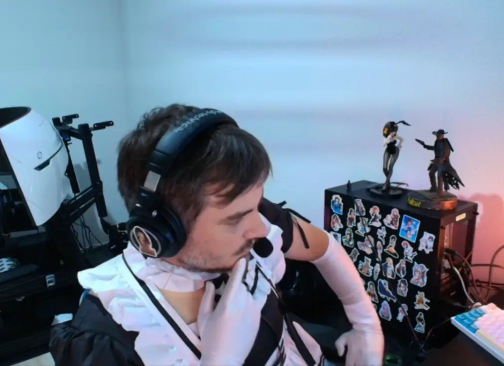 Почему маленьким стримерам нельзя копировать крупных? Это останавливает рост и не только