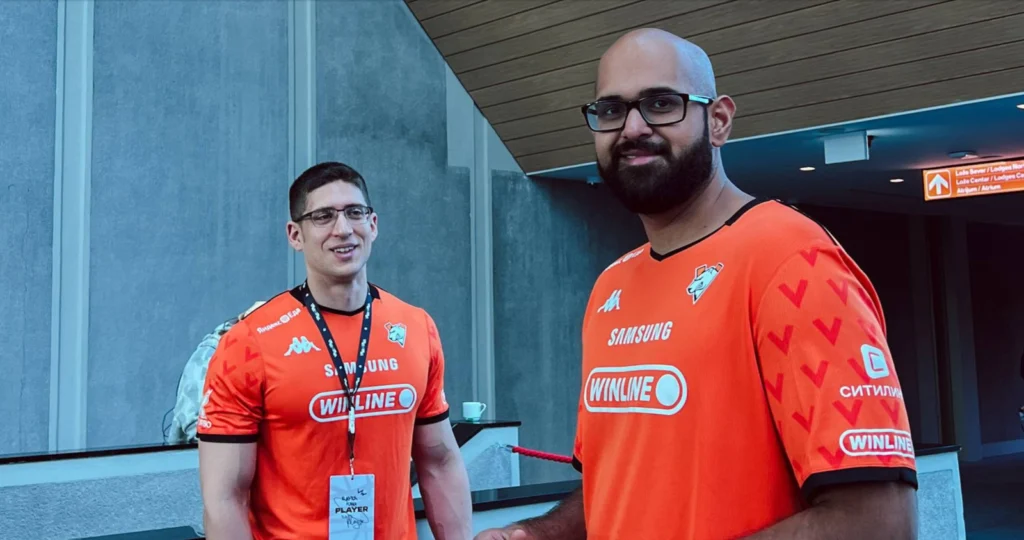 «Я считаю, что улучшаю команду дважды: когда прихожу и ухожу из нее». Разговор с Daxak