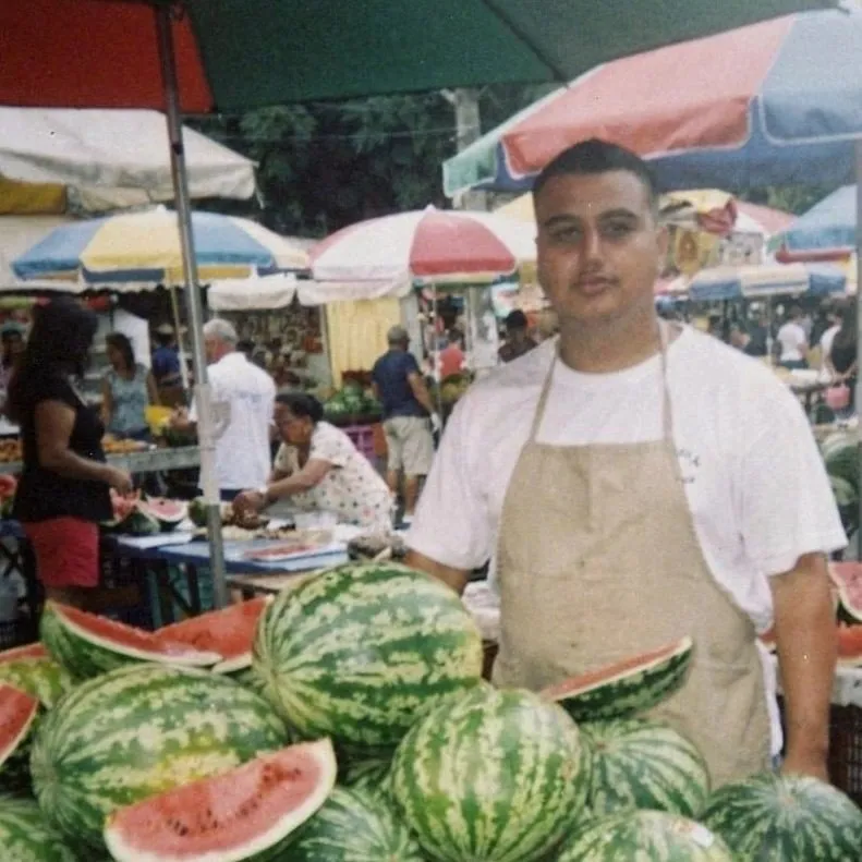 Ведущая NAVI обвинила команду Райза в расизме из-за арбуза в качестве подарка для