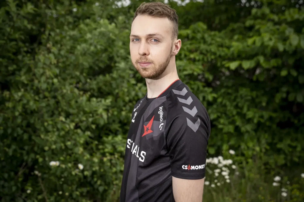 Apex поставил себя на второе место после gla1ve в топе лучших IGL за всю историю CS