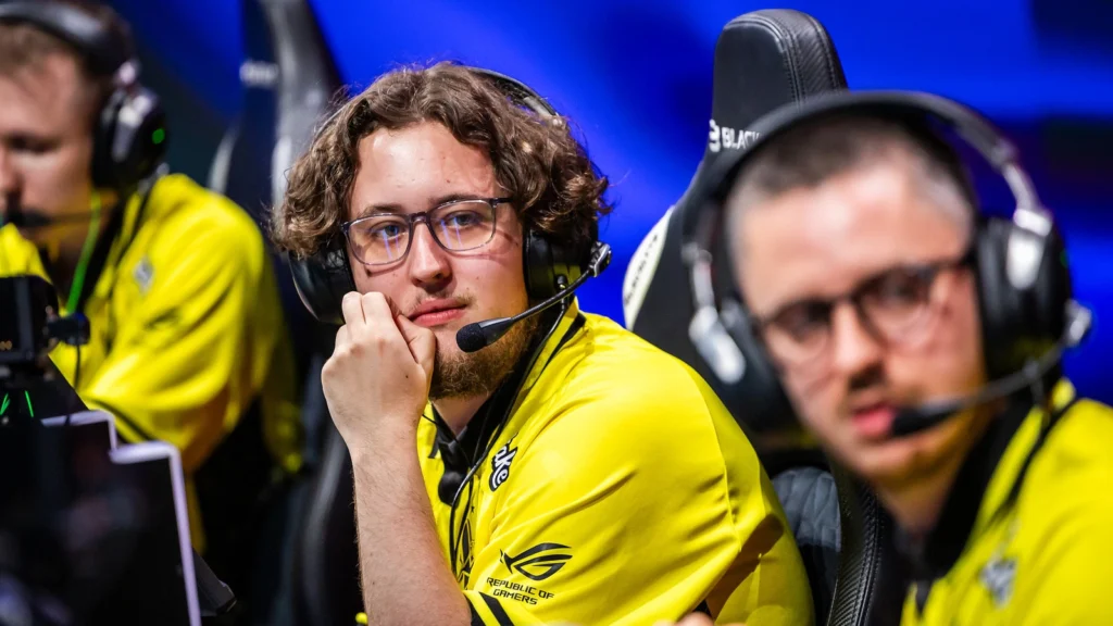 Mezii: «Если ZywOo захочет, он будет успешен в любой роли»