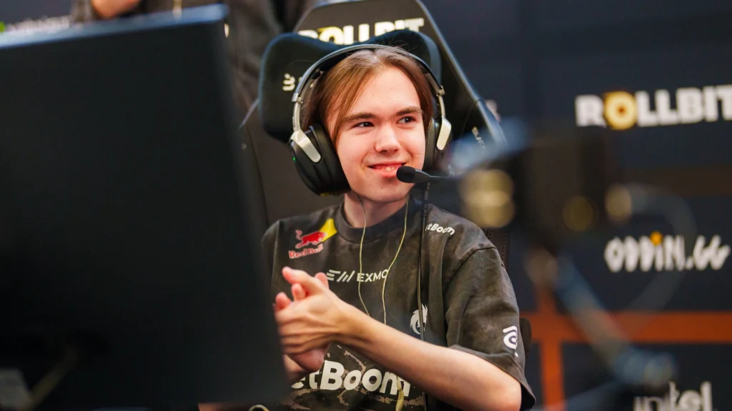 Donk про обновление с перезарядкой: «Я начал играть с M4A4 после этого апдейта»