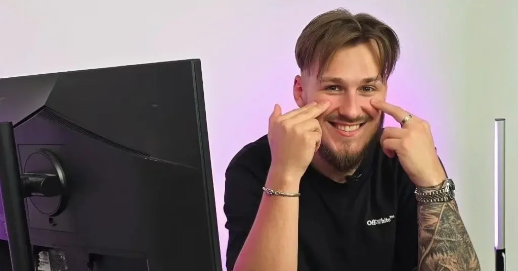 MOUZ перевела Jimpphat и Brollan в запас. Их место займут jL и xelex. Новым IGL стал xertioN