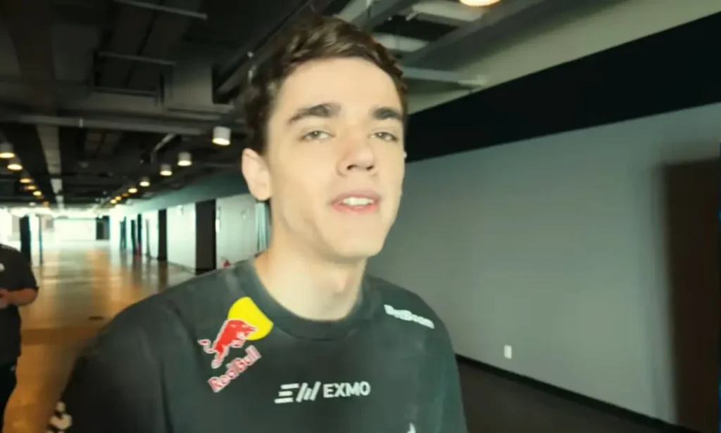 Zont1x: «Я попросил ChatGPT расписать про себя, а она сказала, что я играю в Vitality»