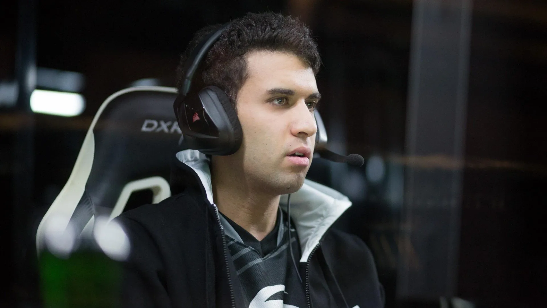 126 героев - 126 ников: